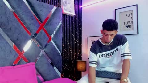 prince_arthur77 online show from 05/21/26, 03:52