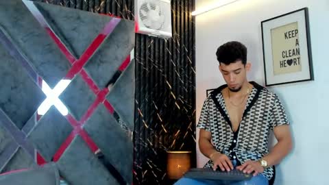 prince_arthur77 online show from 05/31/26, 01:40