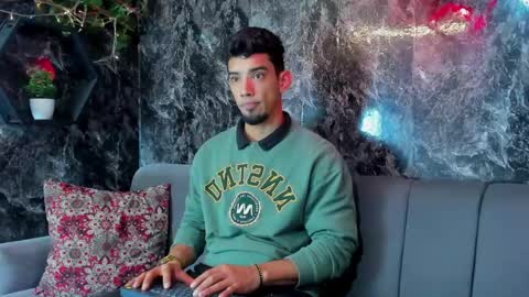 prince_arthur77 online show from 06/03/26, 02:33