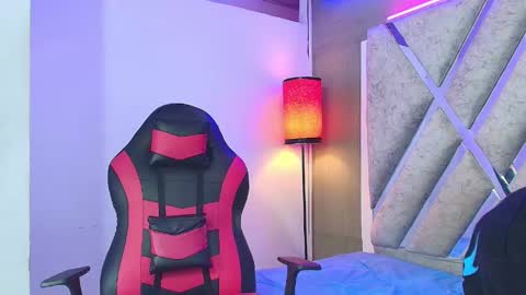 prince_arthur77 online show from 06/07/26, 02:21