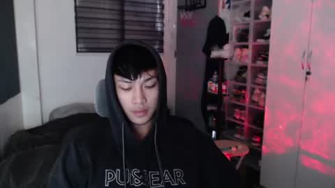 Prince Adrian online show from 06/19/26, 07:01