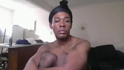 princeofmisfit online show from 11/17/25, 07:52