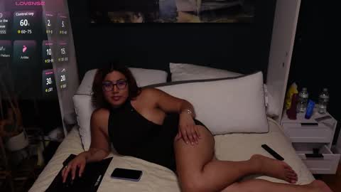 Snapshot of princesa_ari chatting on 11/02/25, 04:59 Princesa Ari online show from 11/02/25, 04:59