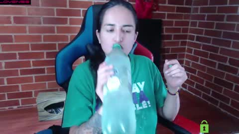 Leia online show from 04/26/26, 06:05