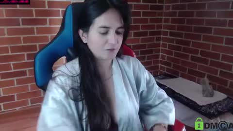 Leia online show from 07/23/26, 03:21