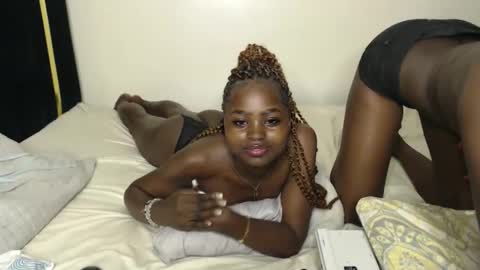 Snapshot of princess_bee1 chatting on 09/11/25, 09:04 princess online show from 09/11/25, 09:04