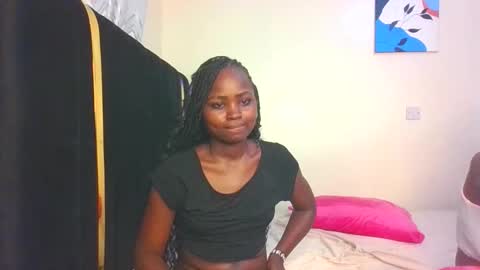 Snapshot of princess_bee1 chatting on 11/29/25, 07:50 princess online show from 11/29/25, 07:50