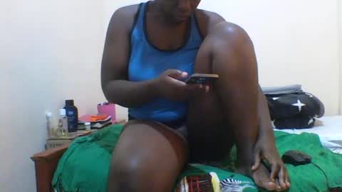 Snapshot of princess_cutie chatting on 06/16/26, 04:48 princess online show from 06/16/26, 04:48