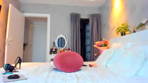 Haziel -  online show from 12/14/24, 01:17