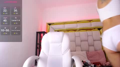 princess helena  online show from 02/05/25, 03:13