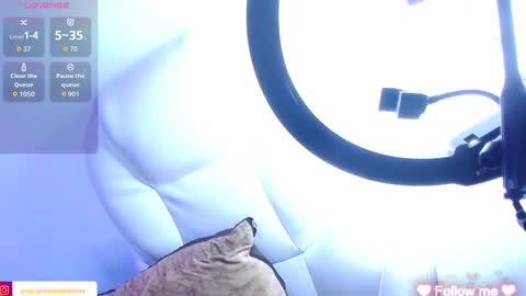 princess helena  online show from 02/05/26, 01:43