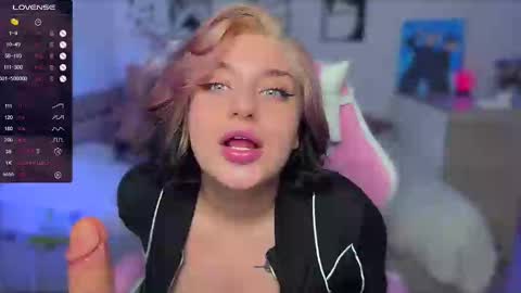 Snapshot of princess_linlin chatting on 02/10/25, 07:49 Lina online show from 02/10/25, 07:49