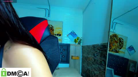 Snapshot of princess_martinez chatting on 05/27/26, 04:26 Princess Martinez online show from 05/27/26, 04:26