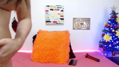 Rose online show from 12/14/24, 01:28