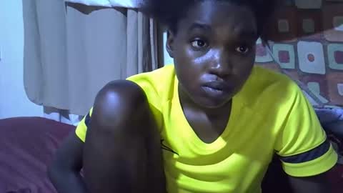 princess_scovia online show from 10/03/25, 07:11