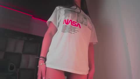 princess_tokyo_ online show from 09/30/25, 11:21