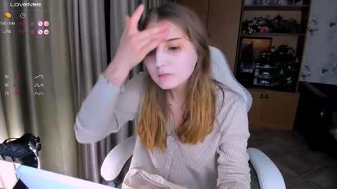 princessaalicc online show from 09/29/25, 03:17