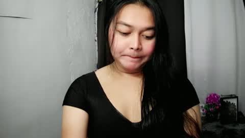 Snapshot of princessaimi69 chatting on 11/06/25, 12:44 Aimi online show from 11/06/25, 12:44