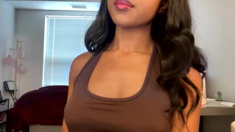 Princess Aleah online show from 11/12/25, 05:24