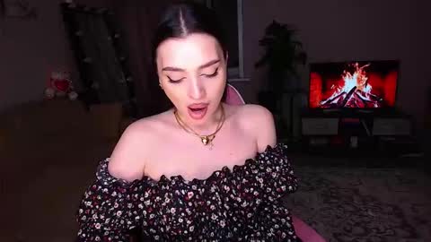 princessamira1 online show from 03/28/26, 01:54