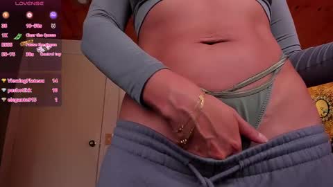 Cori online show from 02/11/25, 04:02