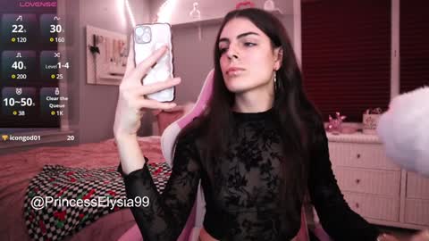 Snapshot of princesselysia99 chatting on 01/18/25, 12:57 Princess Elysia online show from 01/18/25, 12:57