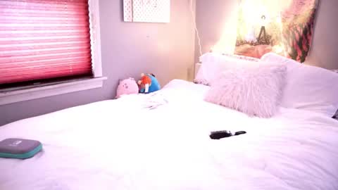 Snapshot of princesselysia99 chatting on 10/29/25, 03:58 Princess Elysia online show from 10/29/25, 03:58