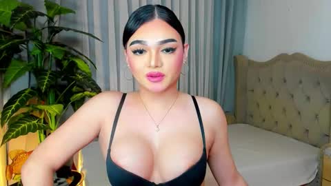 PrincessDONT FORGET TO FOLLOW ME online show from 12/17/25, 11:16