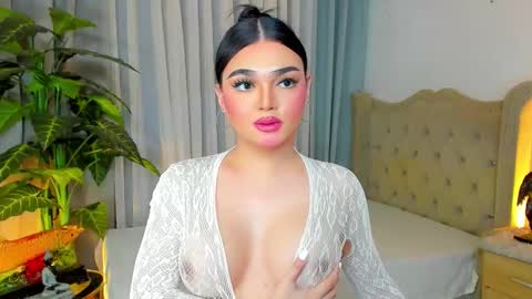 PrincessDONT FORGET TO FOLLOW ME online show from 12/22/25, 08:00