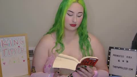 Snapshot of princesskiracb chatting on 09/10/25, 02:06 Princess Kira online show from 09/10/25, 02:06