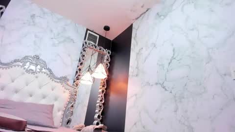   online show from 09/18/25, 11:12