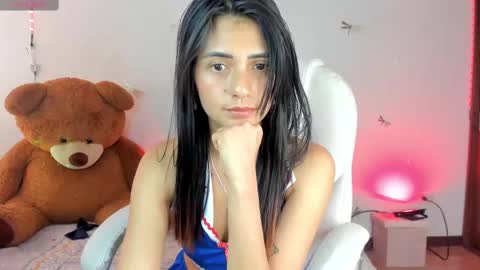 Snapshot of princessluna_14 chatting on 09/30/25, 10:04 princessluna_14 online show from 09/30/25, 10:04