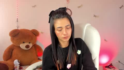 Snapshot of princessluna_14 chatting on 10/04/25, 09:46 princessluna_14 online show from 10/04/25, 09:46