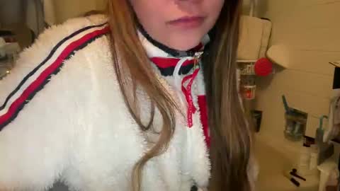 Snapshot of princessoftenis44 chatting on 03/07/25, 12:26 princessoftenis44 online show from 03/07/25, 12:26