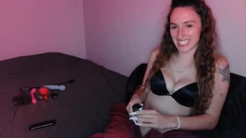 Snapshot of princesspeach304 chatting on 08/03/26, 03:38 Naomi online show from 08/03/26, 03:38