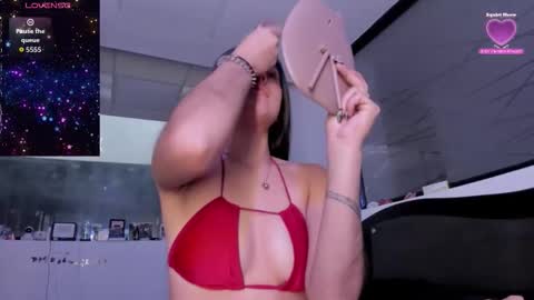 Valentina online show from 11/04/25, 07:02