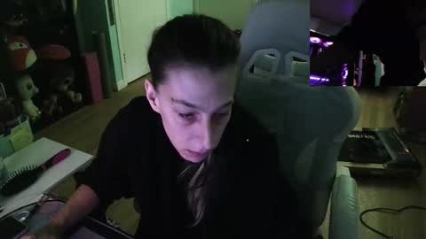 Tyff et Blast online show from 09/17/25, 11:01