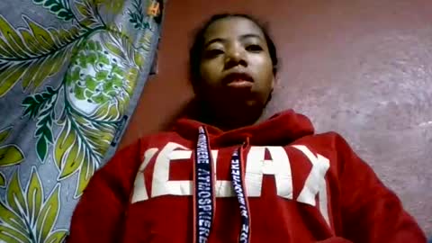 Snapshot of prisca880319 chatting on 06/18/26, 03:51 prisca880319 online show from 06/18/26, 03:51