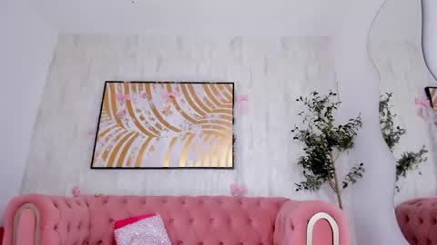 prissi_rivas online show from 12/19/25, 03:24