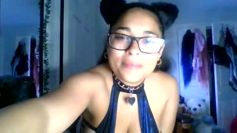 prissyymissyy online show from 10/28/25, 08:55