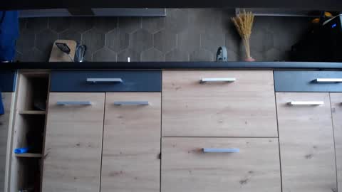 Space online show from 04/18/26, 08:07