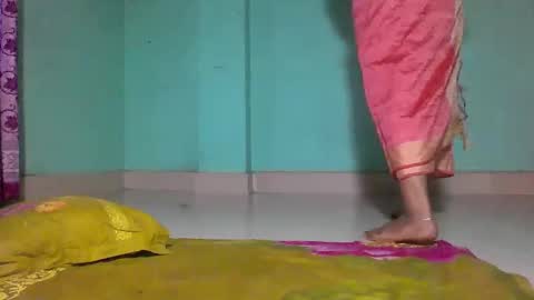 Priyonti ganguli online show from 02/13/25, 01:40