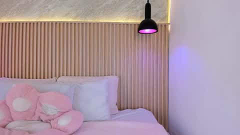 Profana Red online show from 03/12/26, 01:50