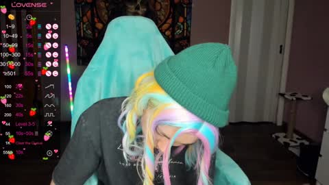 Snapshot of project_hisoka44 chatting on 12/15/24, 03:56 Di online show from 12/15/24, 03:56