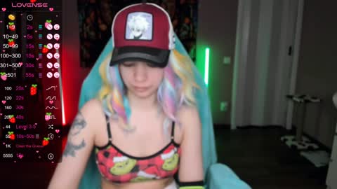 Snapshot of project_hisoka44 chatting on 12/30/24, 01:37 Di online show from 12/30/24, 01:37