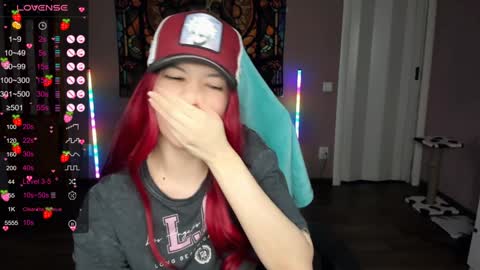 Snapshot of project_hisoka44 chatting on 01/01/25, 04:29 Di online show from 01/01/25, 04:29