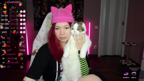 Snapshot of project_hisoka44 chatting on 01/12/25, 10:02 Di online show from 01/12/25, 10:02