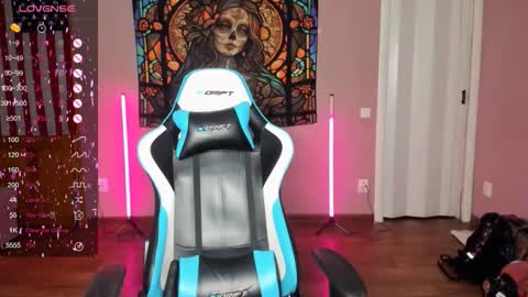 Snapshot of project_hisoka44 chatting on 09/20/25, 03:51 Di online show from 09/20/25, 03:51