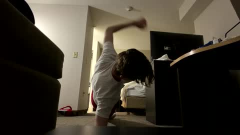 Snapshot of prolighting2 chatting on 11/17/25, 10:48 prolighting2 online show from 11/17/25, 10:48