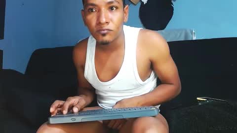 Grande y Gruesa online show from 11/01/25, 03:19